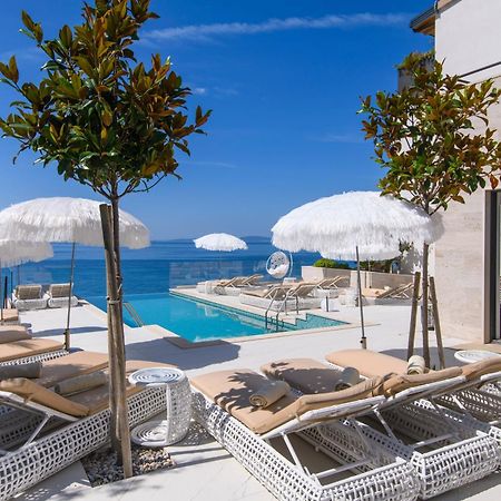 Gallery Luxury Suites & Rooms-Only Adults Split Bagian luar foto