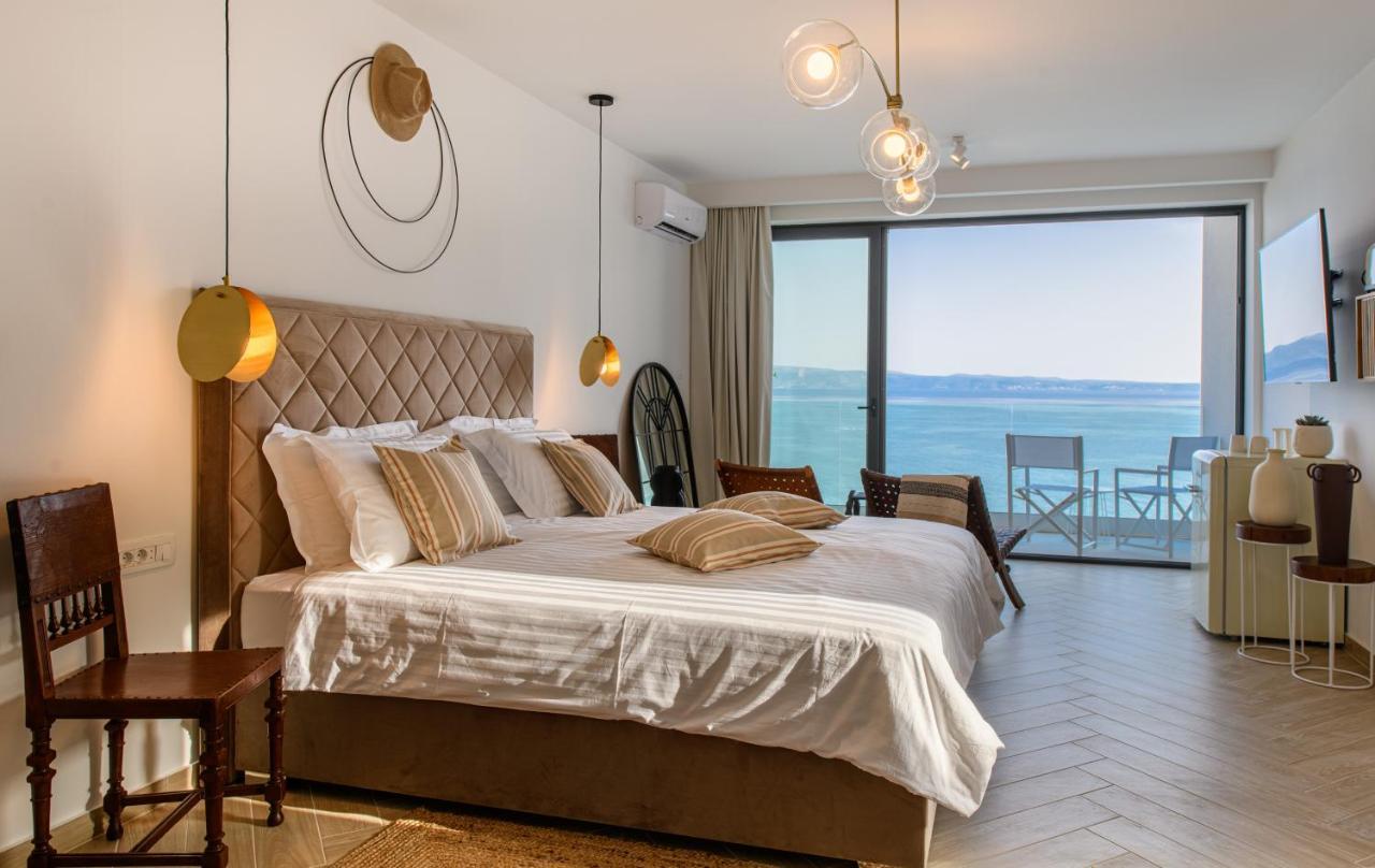 Gallery Luxury Suites & Rooms-Only Adults Split Bagian luar foto