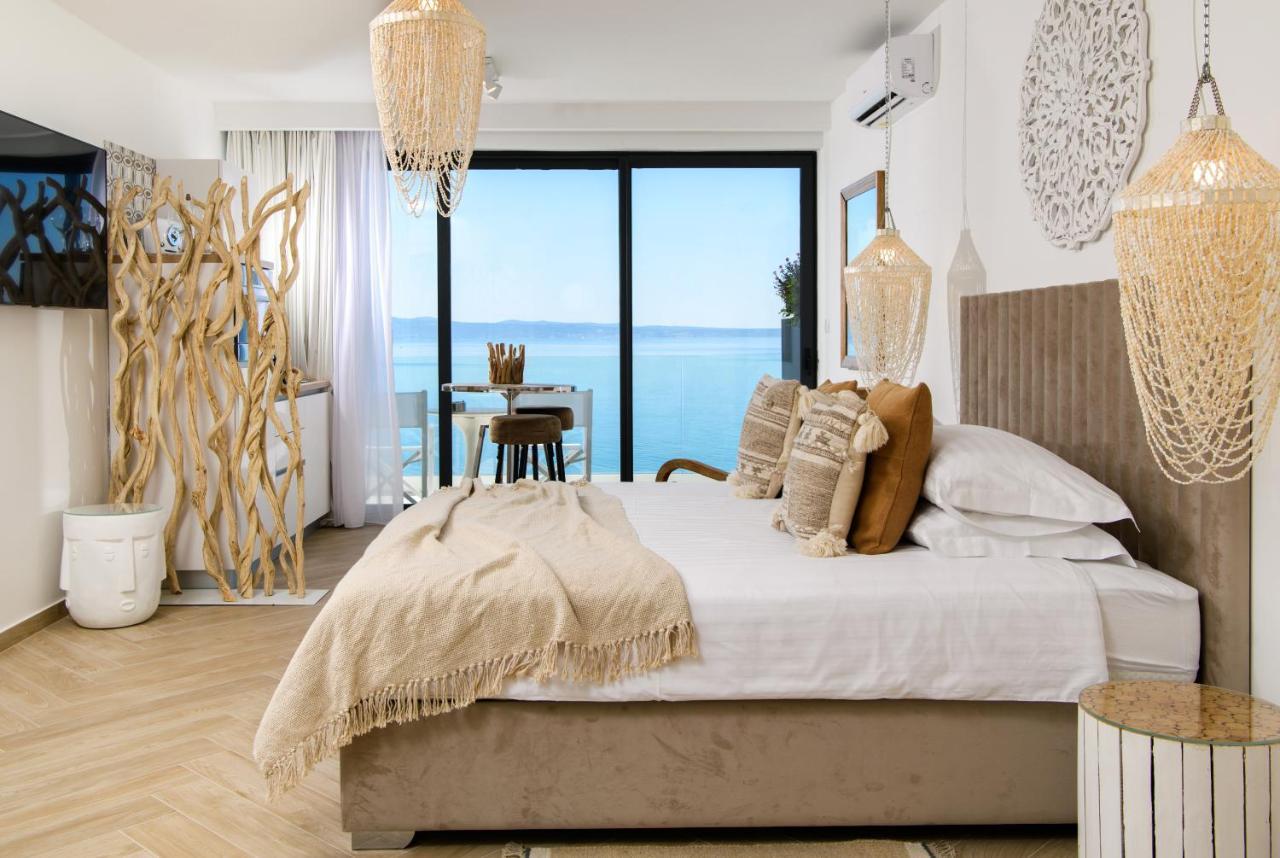 Gallery Luxury Suites & Rooms-Only Adults Split Bagian luar foto