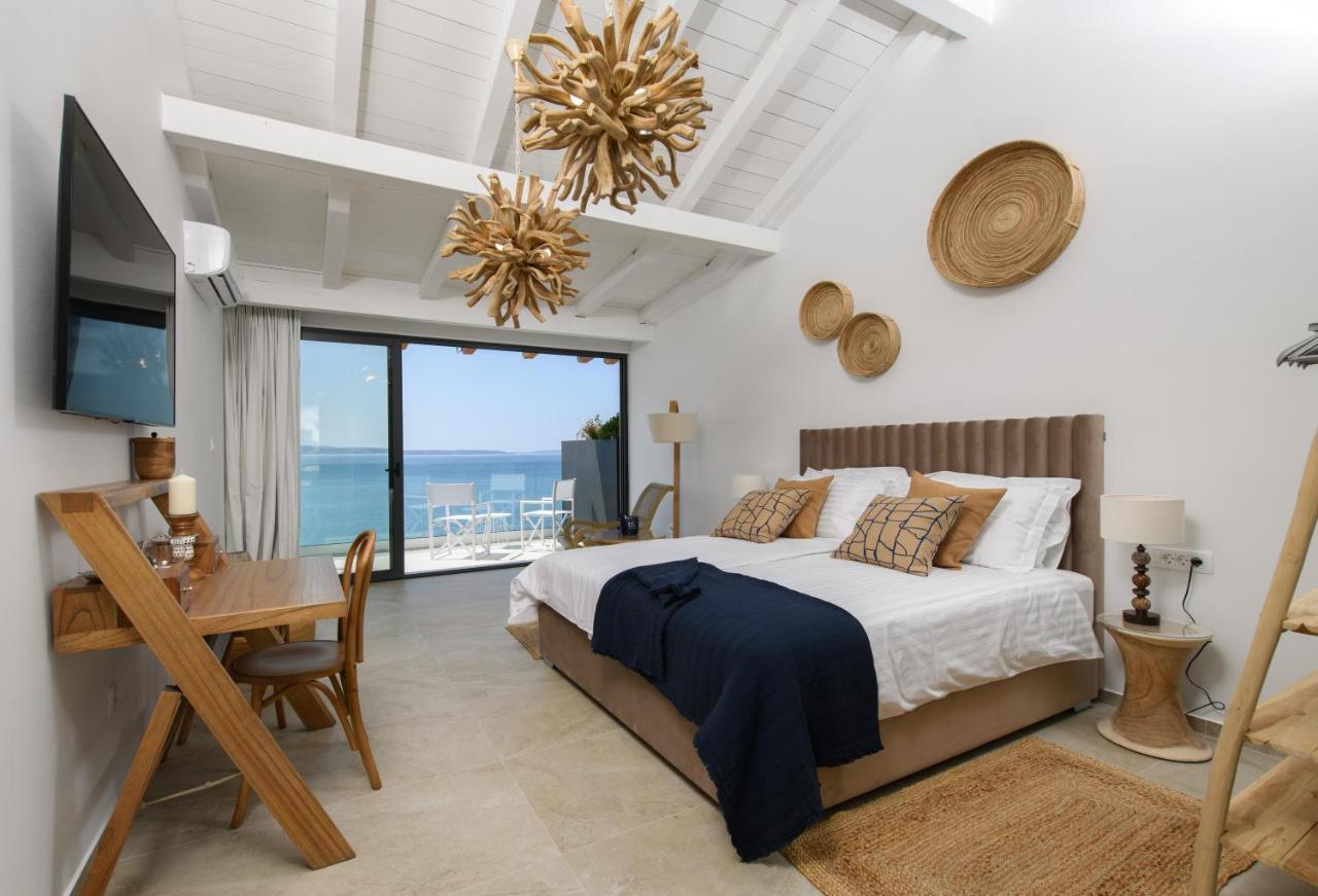 Gallery Luxury Suites & Rooms-Only Adults Split Bagian luar foto
