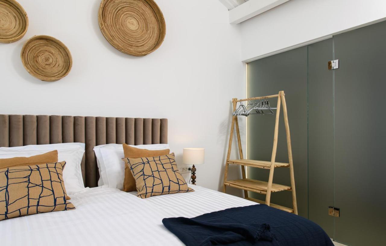 Gallery Luxury Suites & Rooms-Only Adults Split Bagian luar foto