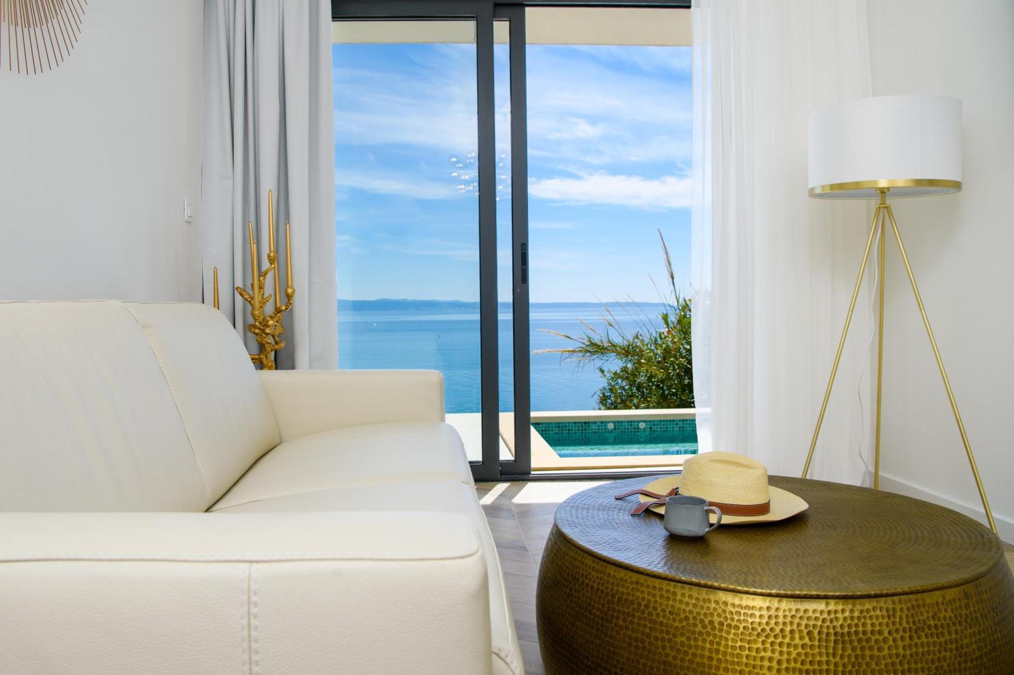 Gallery Luxury Suites & Rooms-Only Adults Split Bagian luar foto
